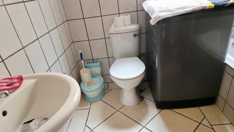 3 Bedroom Property for Sale in Rustenburg Central North West